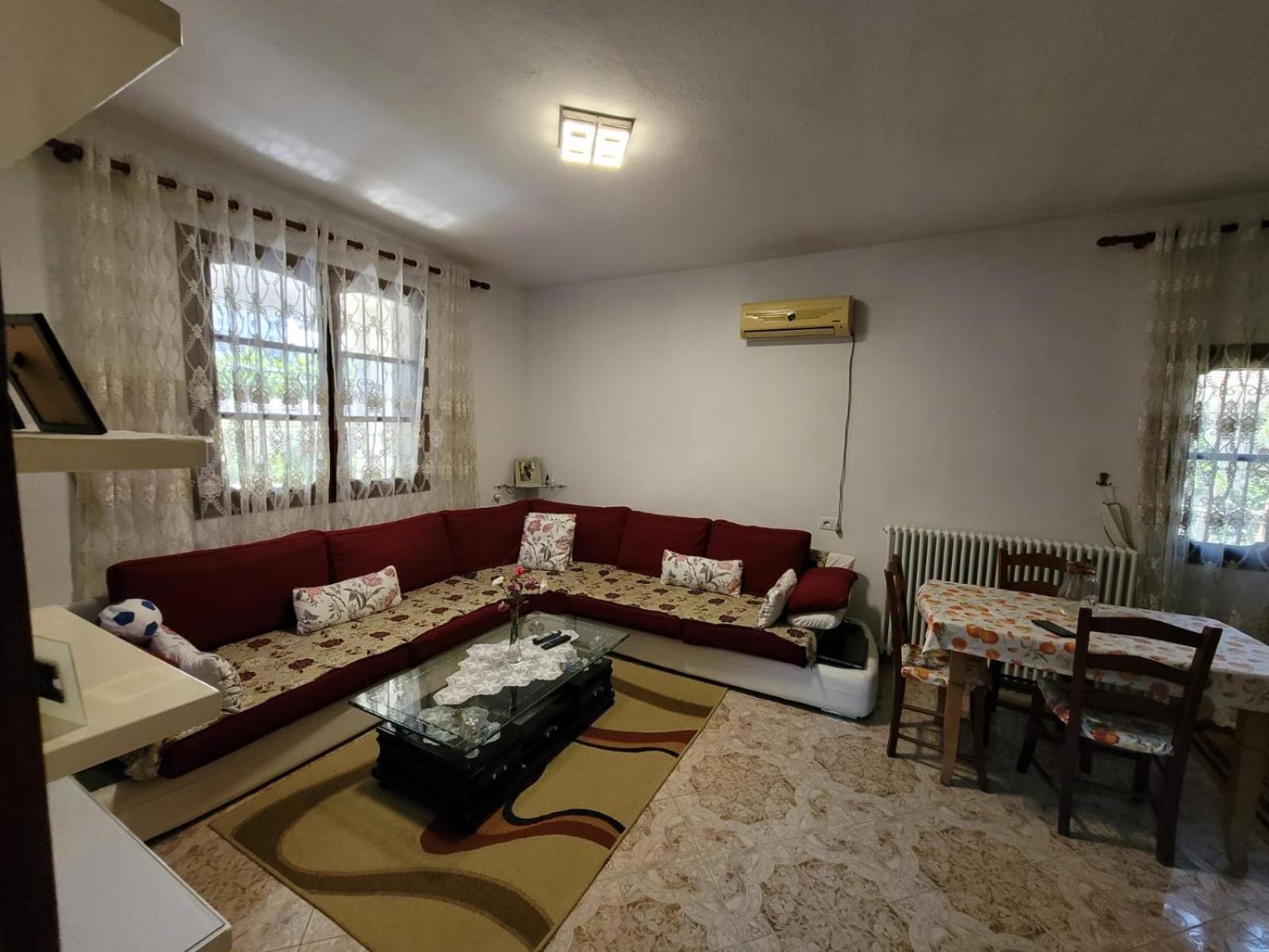 Private Room On A Shared Apartament Near Durres Beach Ngoại thất bức ảnh