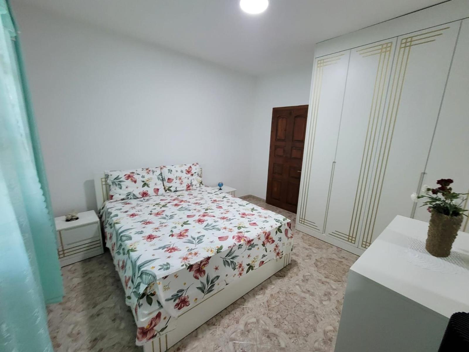 Private Room On A Shared Apartament Near Durres Beach Ngoại thất bức ảnh