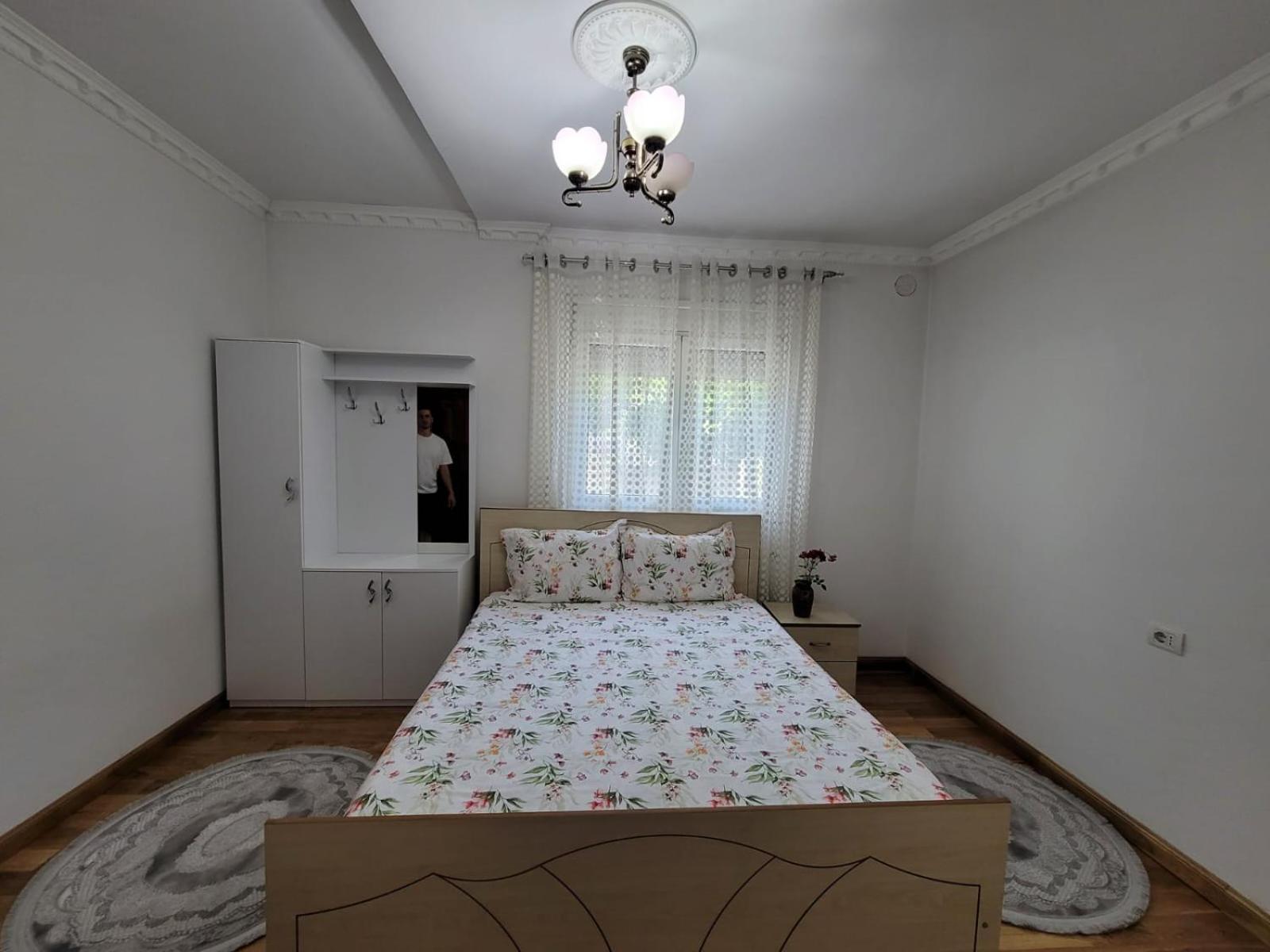 Private Room On A Shared Apartament Near Durres Beach Ngoại thất bức ảnh